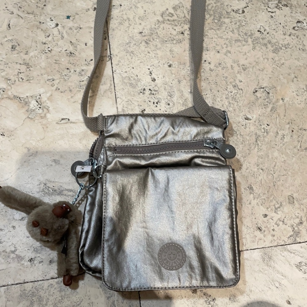 Tan Kipling shoulder bag